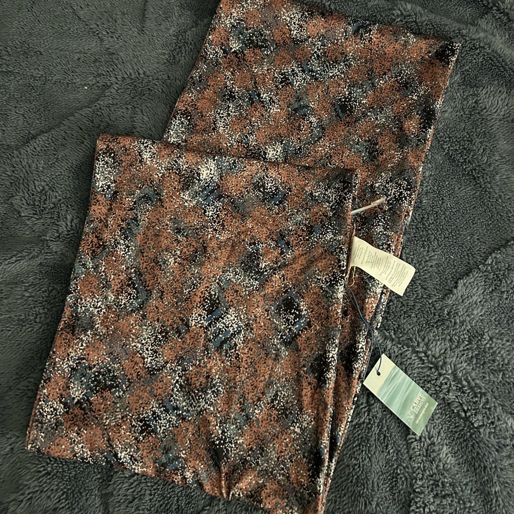 Carve Designs Infinity Scarf NWT ✨